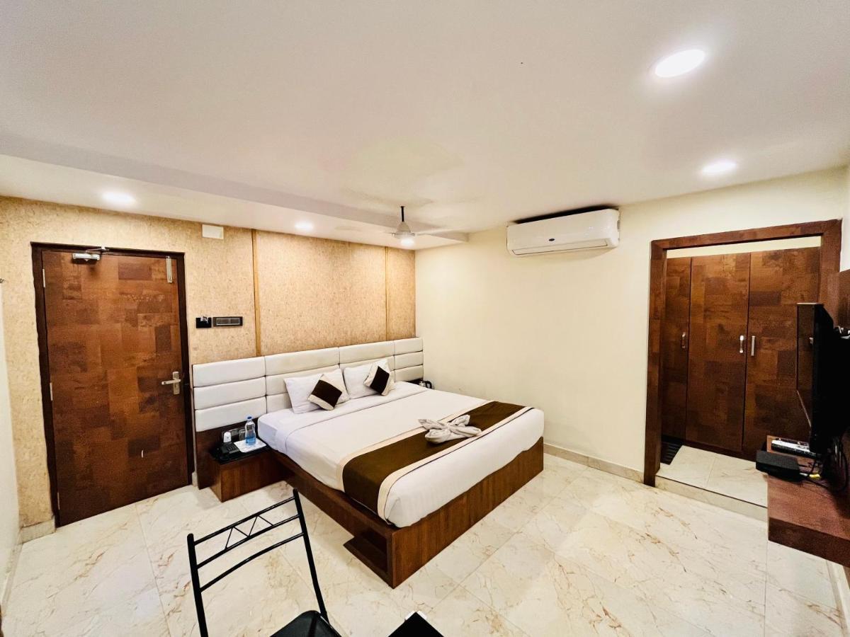 Ganesh Bhavan By Vinayak Hotels Brahmapur Exterior photo