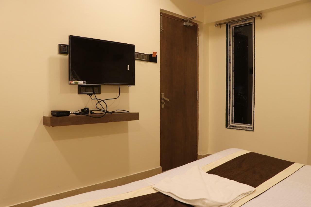 Ganesh Bhavan By Vinayak Hotels Brahmapur Exterior photo